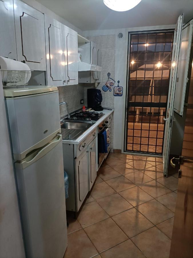 Hakuna Matata ,Grazioso Appartamento In Centro Καζέρτα Εξωτερικό φωτογραφία